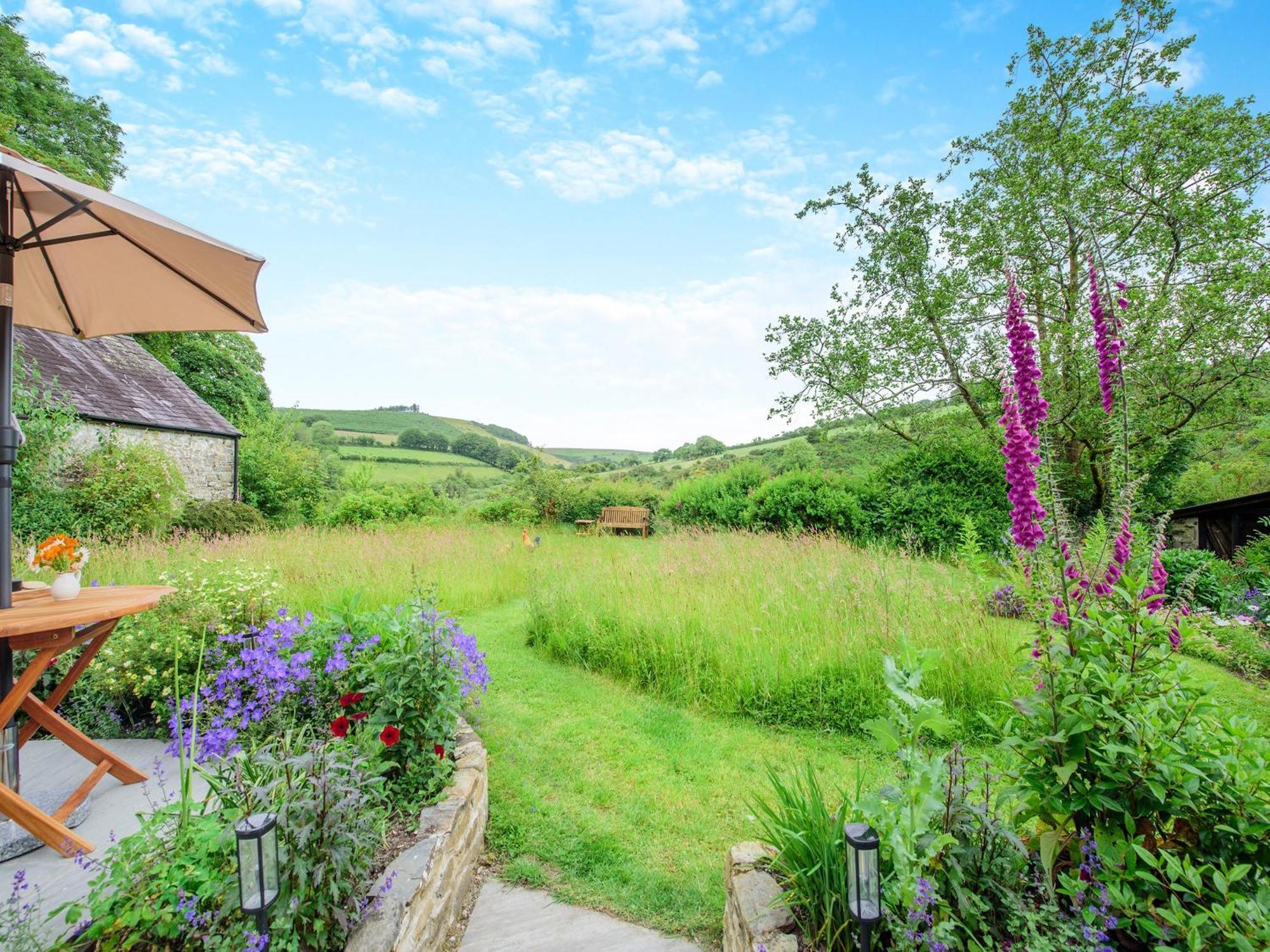 Willow Tit Cottage Capel-Cynon Exterior photo