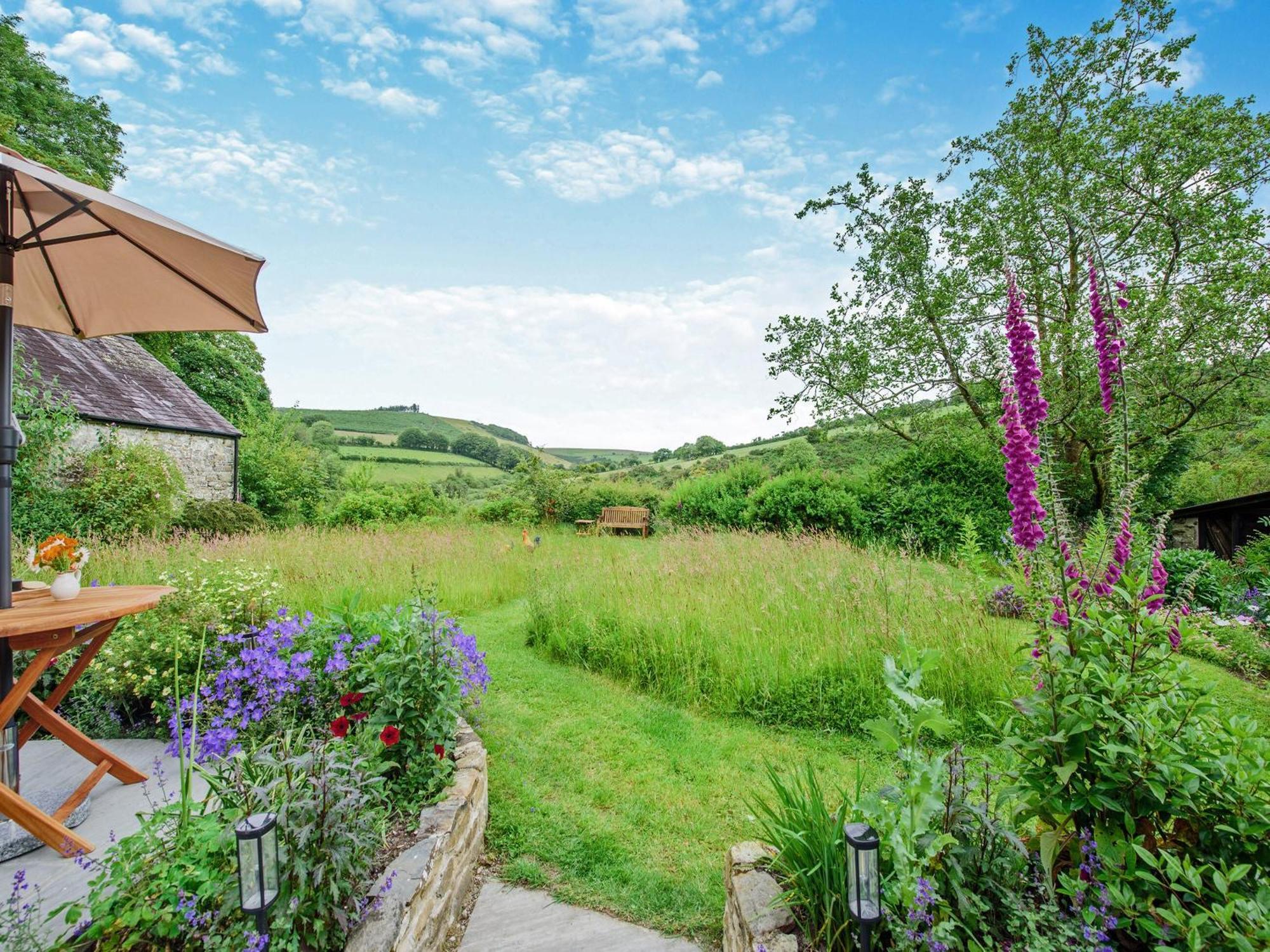 Willow Tit Cottage Capel-Cynon Exterior photo